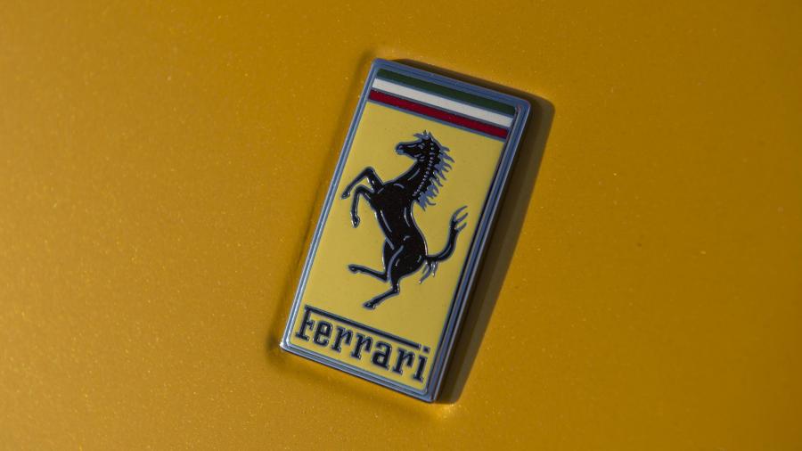 Логотип Ferrari SP275 RW Competizione (223542) 2016 года  (фото 8 из 28)